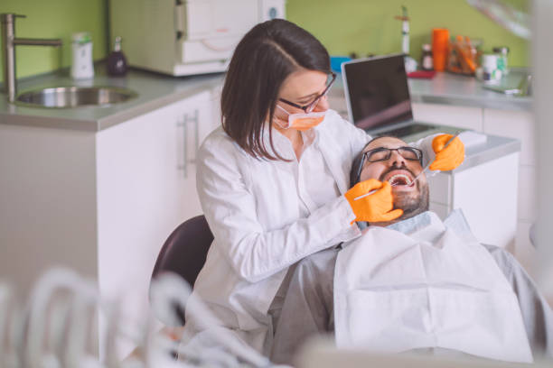 Best Emergency Dentist for Lost Fillings or Crowns in Flora, IL