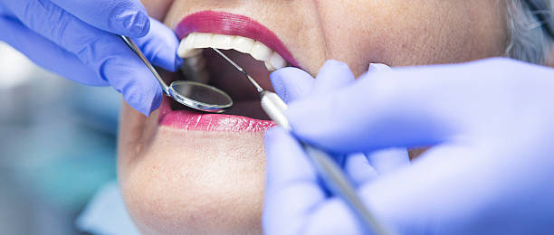 Best Weekend Emergency Dentist in Flora, IL